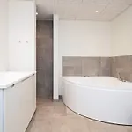 6 Person In Ringkøbing
